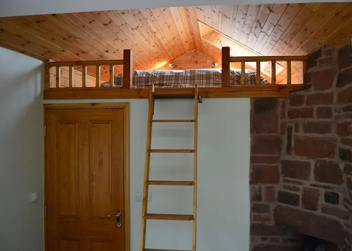 The Weigh Office At Cliburn Station Пенрит